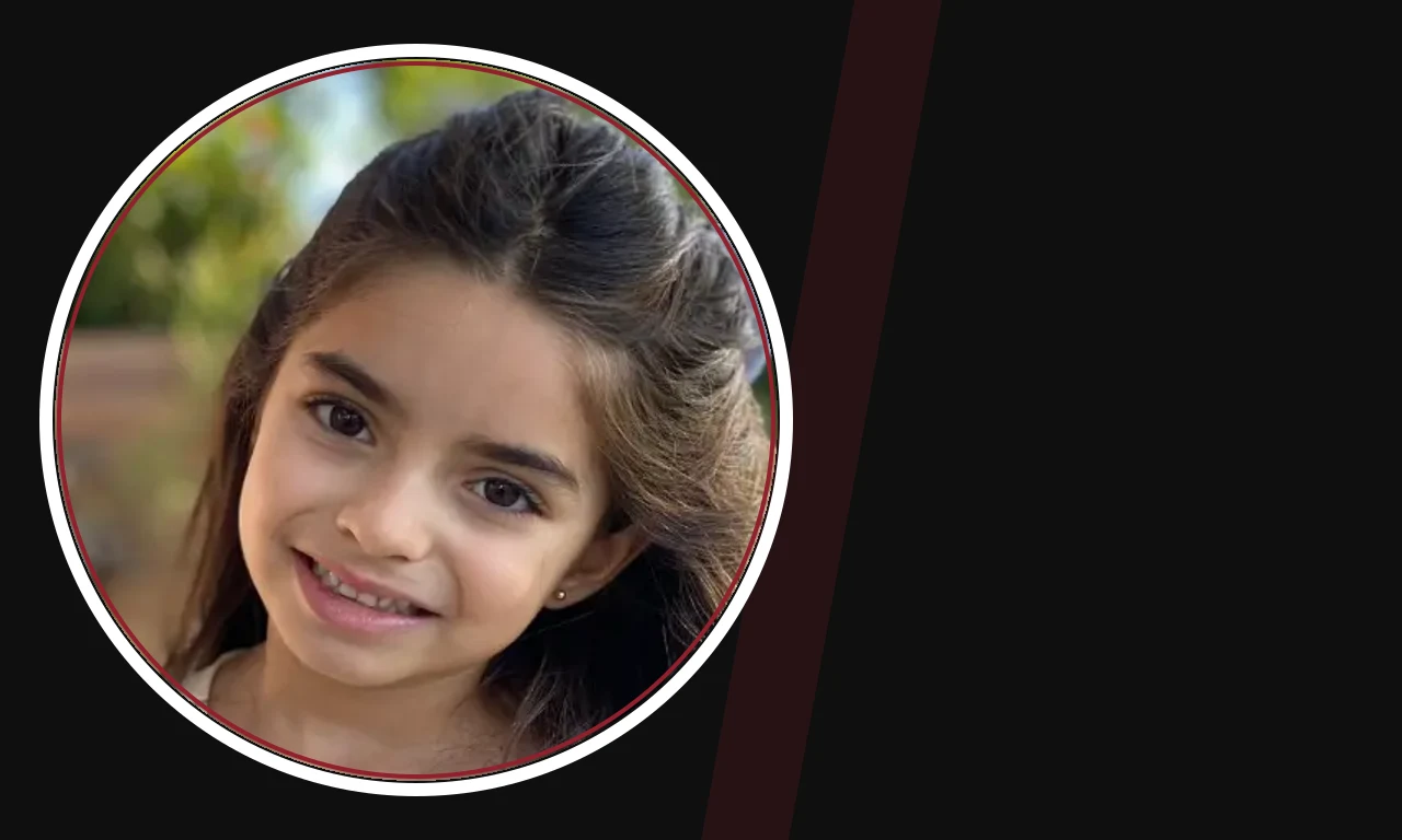 Aitana Derbez portrait on dark background